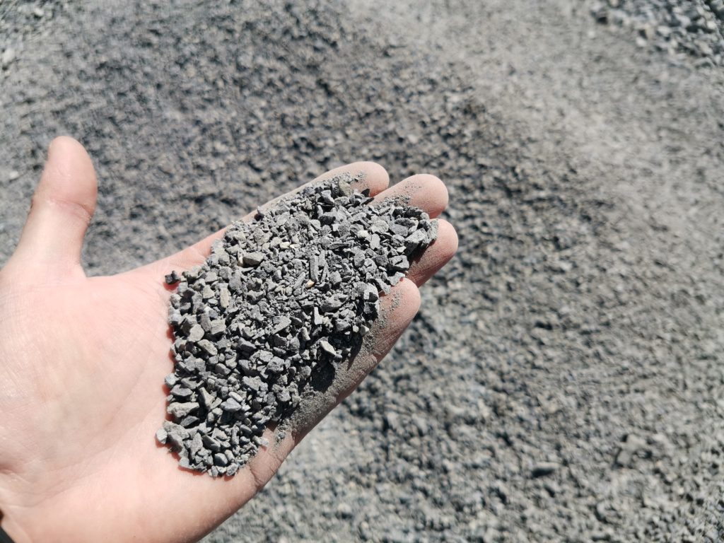 песок из отсевов дробления 0-5 (отсев)
